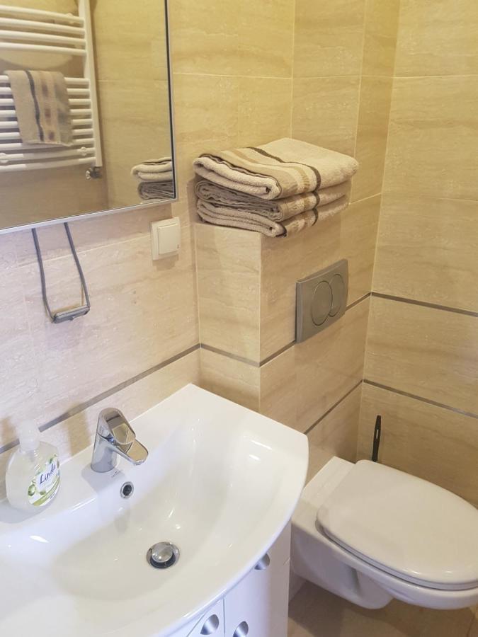 Villarenoma Nadarzyn Εξωτερικό φωτογραφία