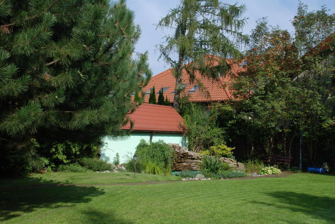 Villarenoma Nadarzyn Εξωτερικό φωτογραφία